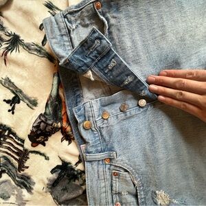 GAP straight leg light wash jeans